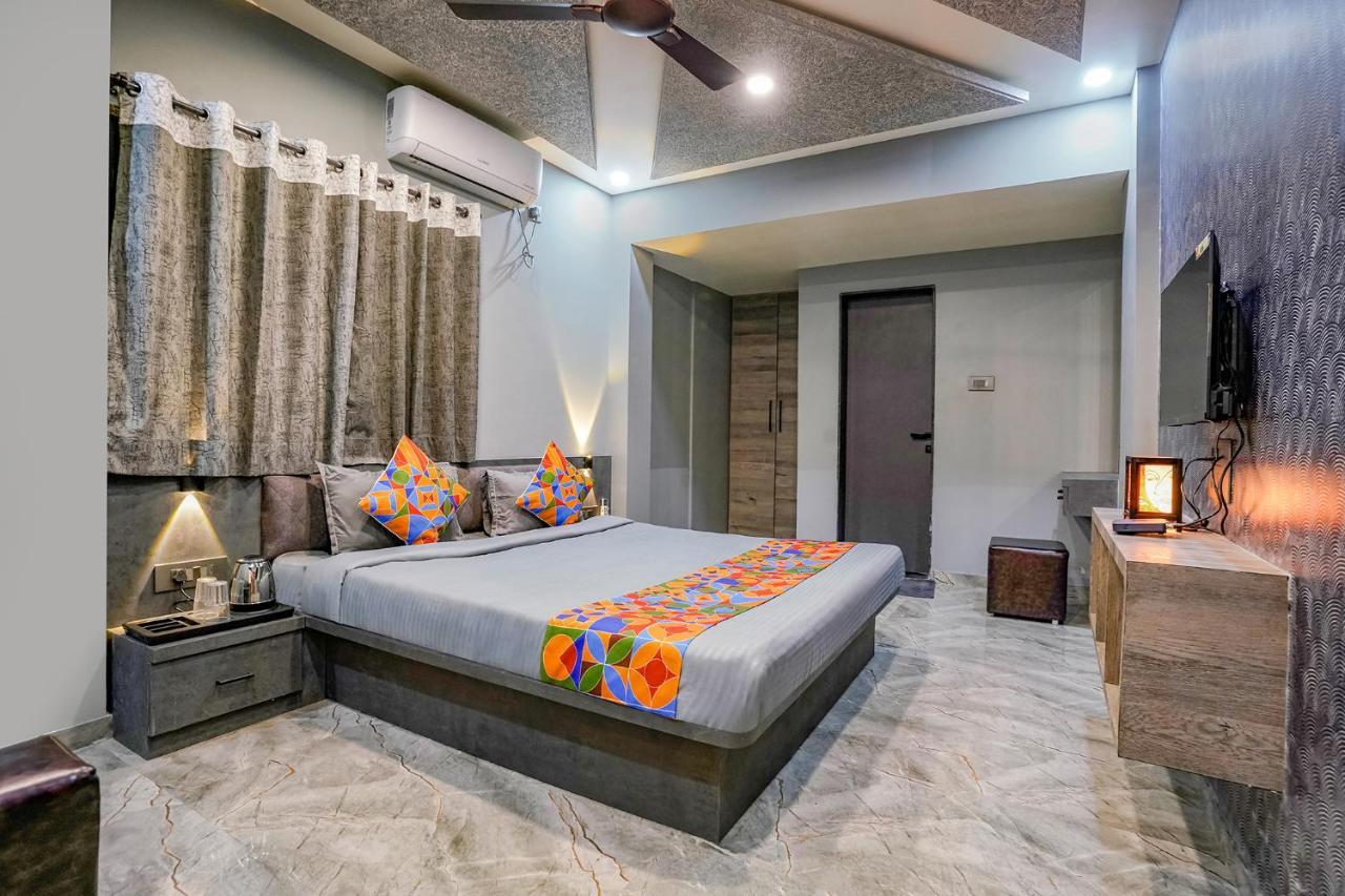 Talegaon Dabhade Fabhotel Viva House - Talegaon מראה חיצוני תמונה