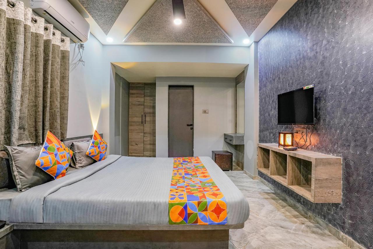 Talegaon Dabhade Fabhotel Viva House - Talegaon מראה חיצוני תמונה